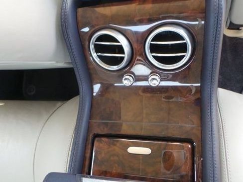 Used 2005 Bentley Continental GT image 17