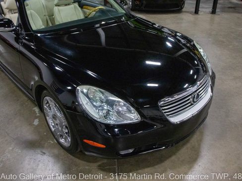 Used 2004 Lexus SC 430 Convertible RWD image 14