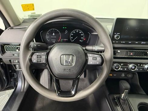 Used 2023 Honda Civic LX image 17