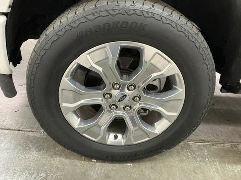 Used 2021 Ford F150 Platinum w/ Equipment Group 701A High image 11