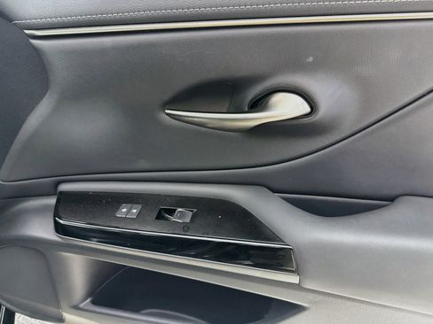 Used 2022 Lexus ES 350 w/ Premium Package FWD image 31