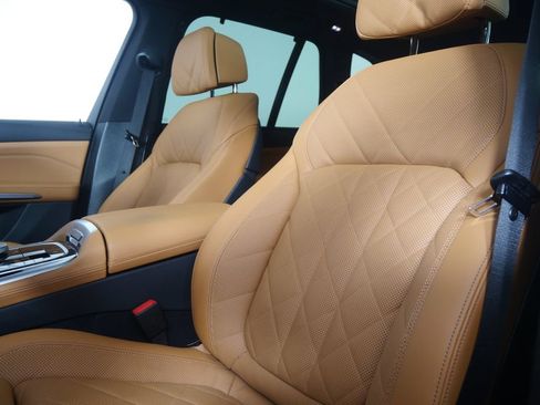 Certified 2026 BMW X5 xDrive40i AWD/4WD image 10