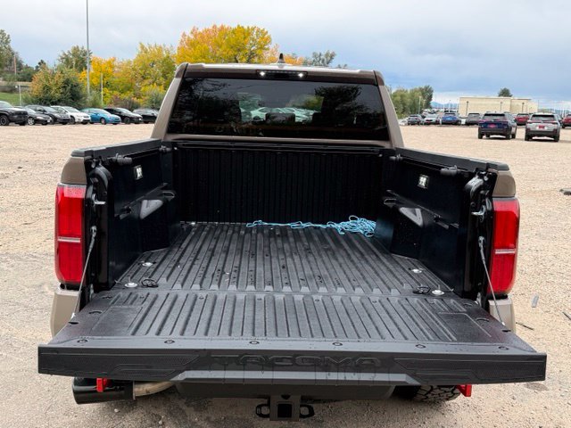 Used 2026 Toyota Tacoma TRD Off-Road AWD/4WD image 14
