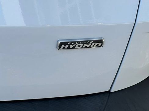 Used 2021 Ford Escape SE FWD image 15