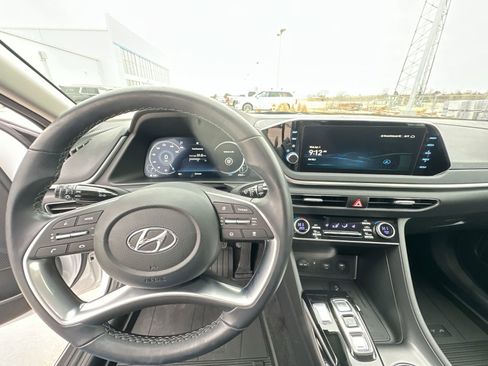 Used 2023 Hyundai Sonata SEL w/ Convenience Package image 11
