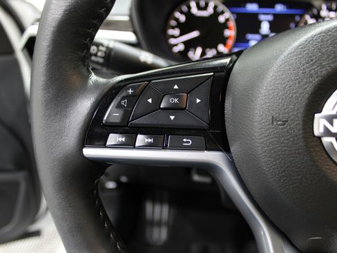 Used 2025 Nissan Altima 2.5 SL image 10