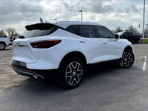 Used 2023 Chevrolet Blazer Premier w/ Driver Confidence II Package image 4