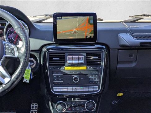 Used 2017 Mercedes-Benz G 63 AMG 4MATIC image 15