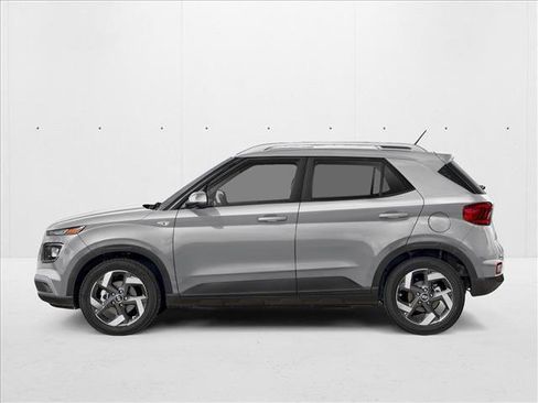Certified 2026 Hyundai Venue SEL FWD image 3