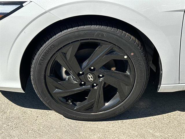 New 2026 Hyundai Elantra Sport FWD image 28