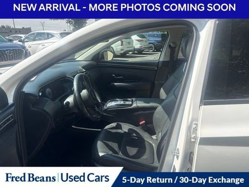 Used 2023 Hyundai Tucson Limited AWD/4WD image 12