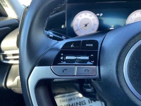 Certified 2023 Hyundai Elantra Limited w/ Winter Weather Package image 19