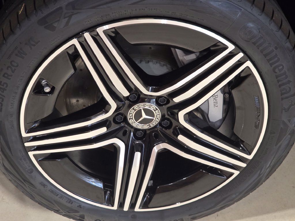 Used 2024 Mercedes-Benz GLC 300 4MATIC image 7