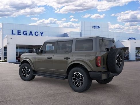 New 2026 Ford Bronco Outer Banks AWD/4WD image 4