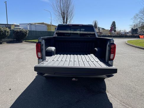 New 2026 GMC Sierra 1500 Elevation w/ Elevation Premium Package AWD/4WD image 27