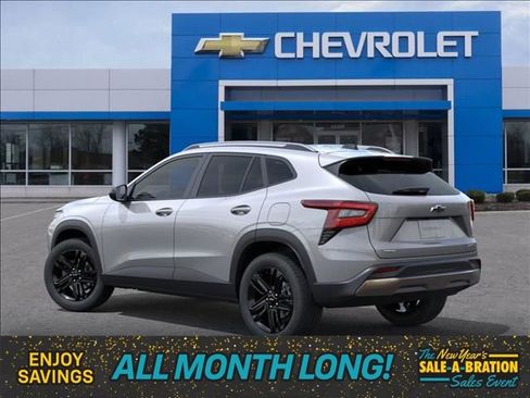 New 2026 Chevrolet Trax ACTIV w/ Sunroof Package image 3