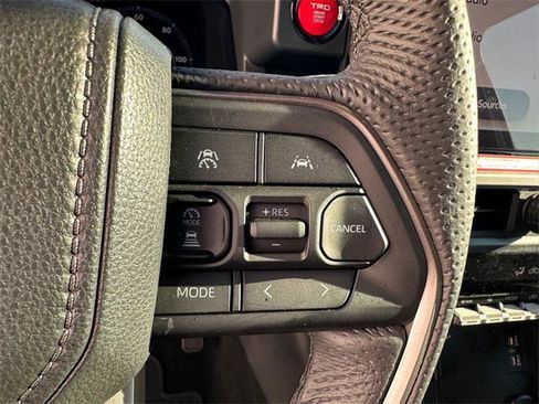 Certified 2024 Toyota Tacoma TRD Off-Road image 19
