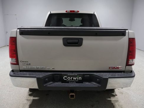 Used 2009 GMC Sierra 1500 SLE w/ Power Pack Plus AWD/4WD image 3