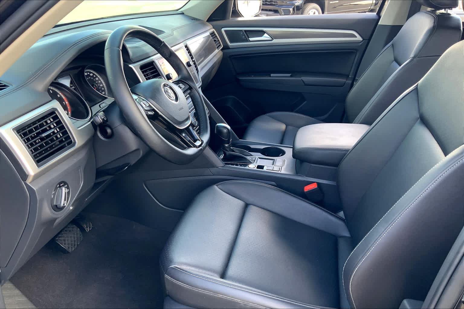 Used 2018 Volkswagen Atlas SE FWD image 17