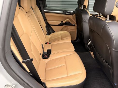 Used 2014 Porsche Cayenne Diesel image 23