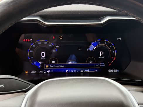 Used 2024 Chevrolet Colorado ZR2 w/ ZR2 Convenience Package III AWD/4WD image 18