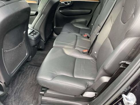 Certified 2023 Volvo XC90 B6 Plus AWD/4WD image 12