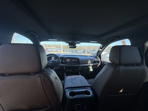 New 2026 Chevrolet Tahoe High Country w/ Sun And Tow Package image 11