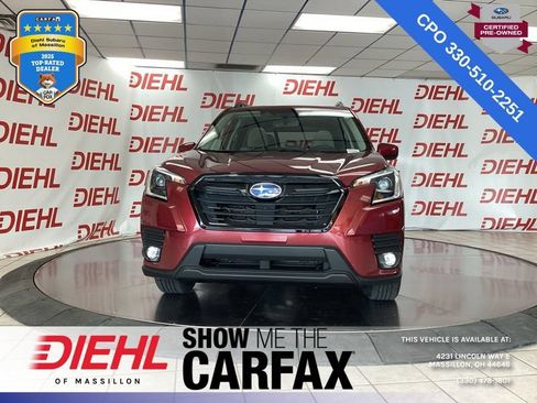Used 2024 Subaru Forester Premium AWD/4WD image 2