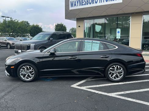 Certified 2023 Hyundai Sonata SEL w/ Convenience Package FWD image 4