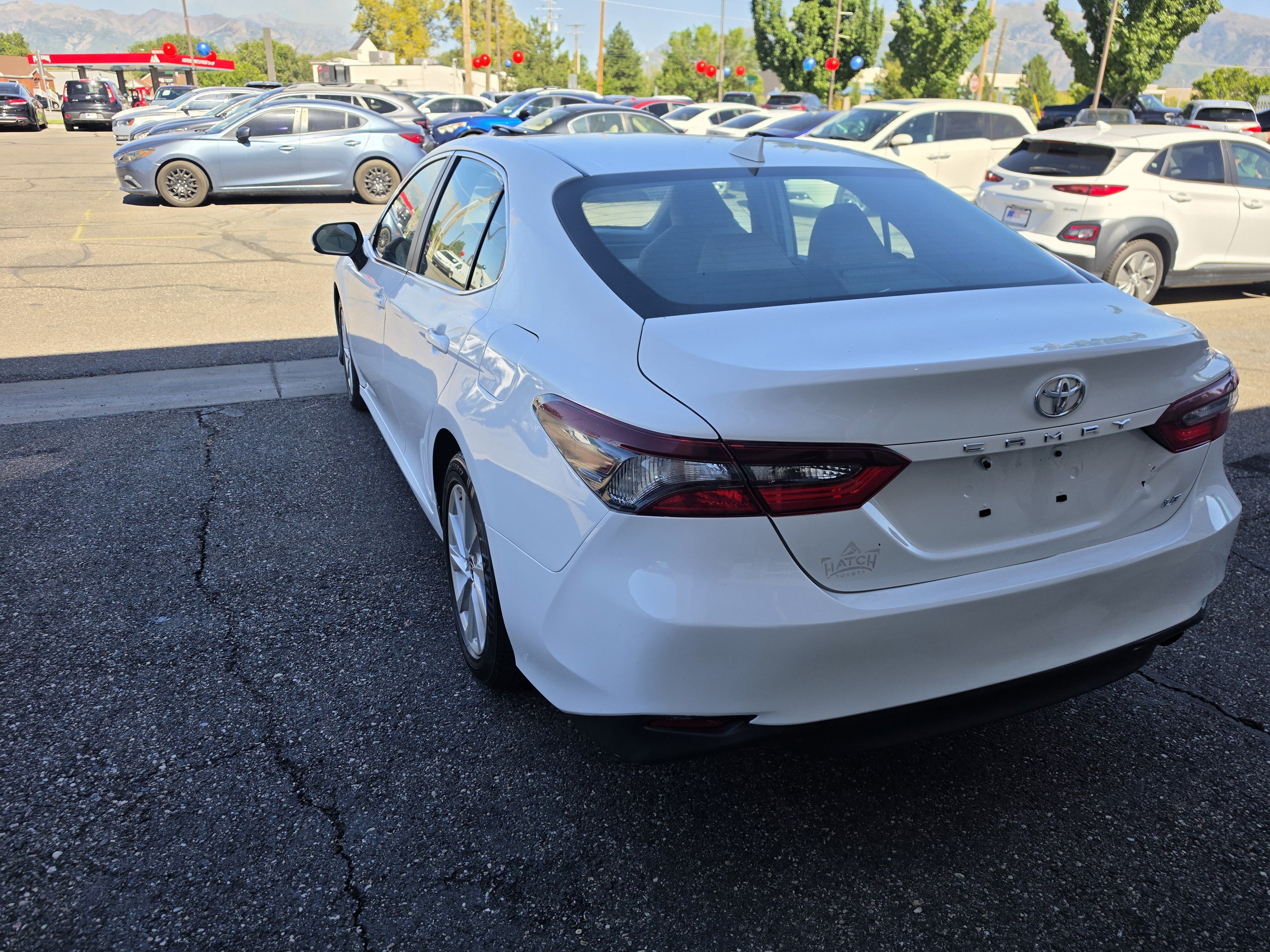 Used 2023 Toyota Camry LE FWD image 5