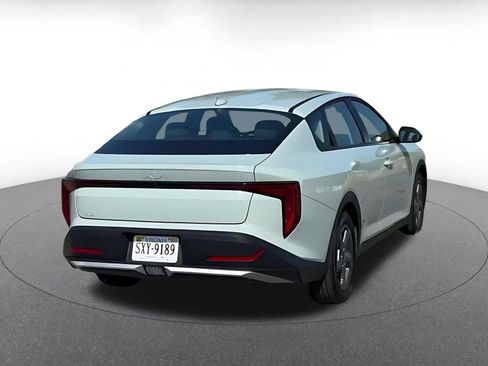 Used 2026 Kia K4 FWD image 14