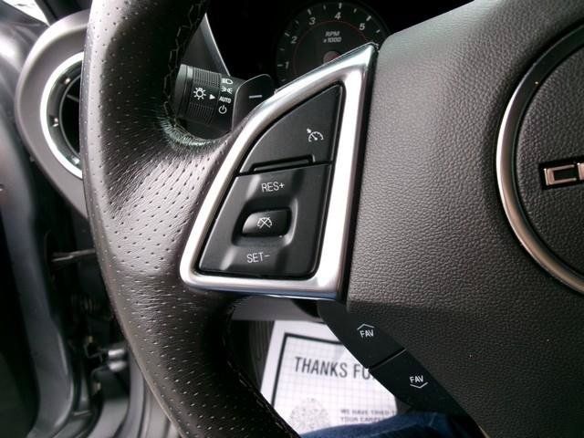 Used 2019 Chevrolet Camaro SS RWD image 9