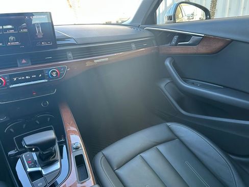 Used 2023 Audi A4 2.0T Premium w/ Convenience Package image 11