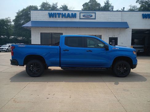 New 2025 Chevrolet Silverado 1500 LT Trail Boss w/ Convenience Package II AWD/4WD image 2