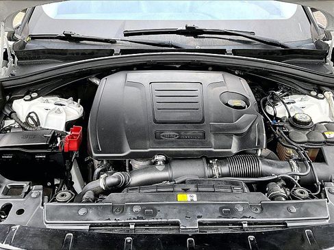 Used 2020 Land Rover Range Rover Velar S image 9