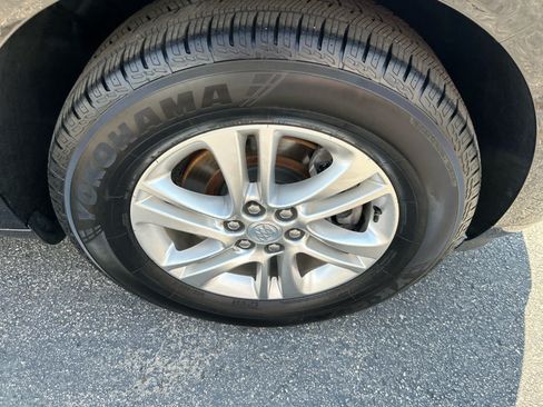 Used 2019 Buick Enclave Essence w/ Trailering Package, 5000 lbs. AWD/4WD image 9