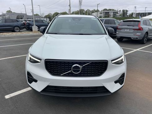 New 2025 Volvo XC40 B5 Plus w/ Protection Package Premier image 2