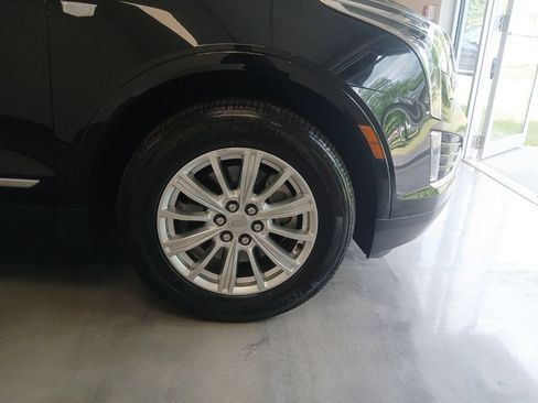 Used 2019 Cadillac XT5 AWD image 7