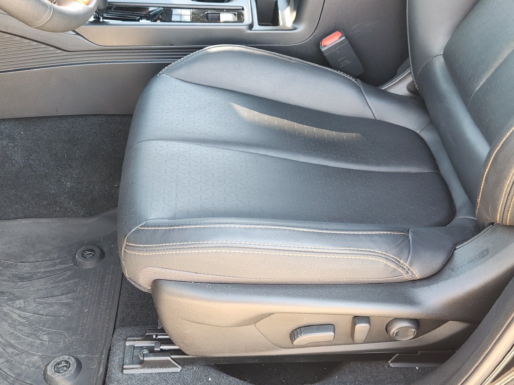 Used 2026 Subaru Outback Wilderness AWD/4WD image 19