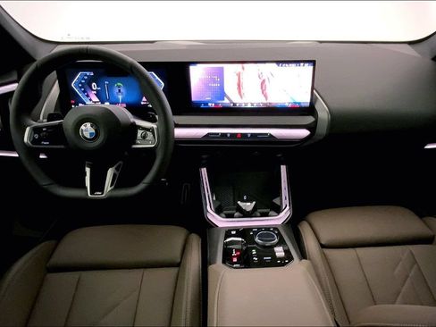 Used 2026 BMW X3 xDrive30i w/ M Sport Package AWD/4WD image 16