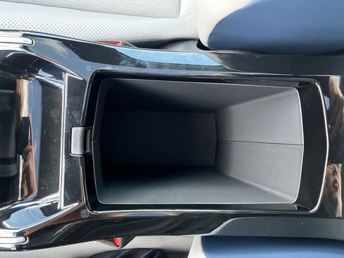 New 2025 Volkswagen ID.4 Pro S image 16