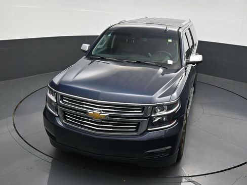 Used 2019 Chevrolet Suburban Premier RWD image 22