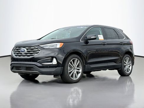 Certified 2024 Ford Edge Titanium w/ Equipment Group 301A image 12