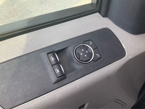 Used 2019 Ford F250 XL w/ STX Appearance Package AWD/4WD image 12