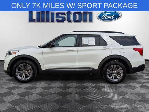 Used 2024 Ford Explorer XLT w/ Equipment Group 202A AWD/4WD image 7
