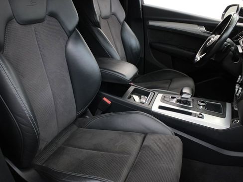 Used 2018 Audi SQ5 Premium Plus AWD/4WD image 26