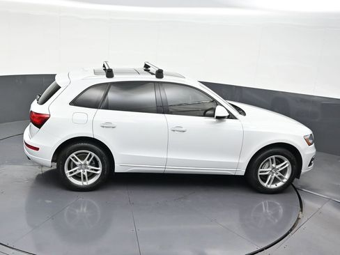 Used 2017 Audi Q5 2.0T Premium AWD/4WD image 23