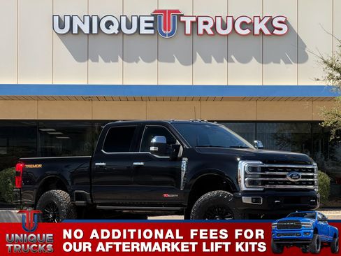 Used 2024 Ford F350 Platinum w/ Tremor Off-Road Package image 1