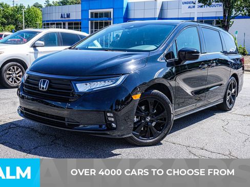 Used 2024 Honda Odyssey Sport image 2
