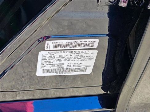 Used 2019 INFINITI Q70 Luxe image 26